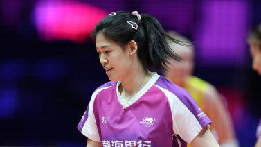雷速体育直播官网：郑钦文不敌萨巴伦卡 止步WTA1000迈阿密站女单八.